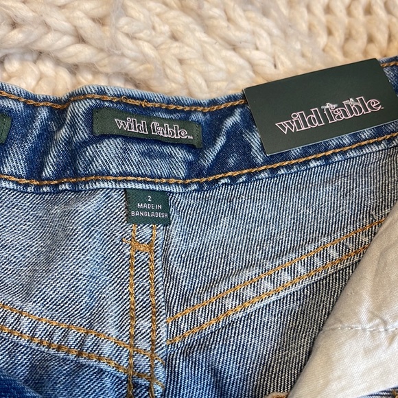 Shirts - Picture 3 of 4